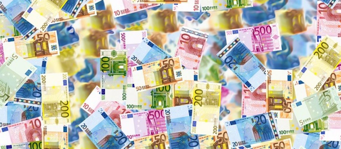 money-g3862f0a85_640